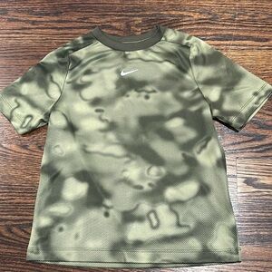 Nike Boys Dri-Fit, Small, Army Green (5)